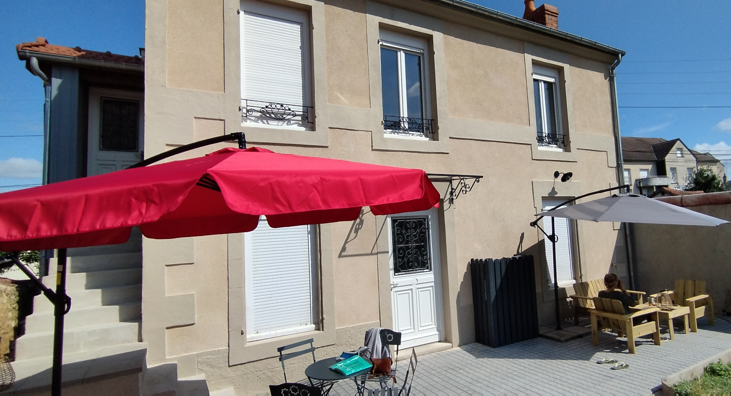 Location courte durée nevers maison sorbier